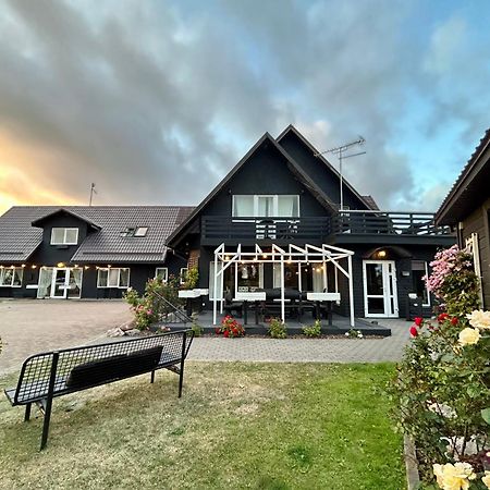 Hotel Spicite Ventspils Esterno foto