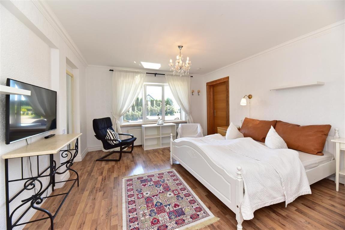 Hotel Spicite Ventspils Esterno foto
